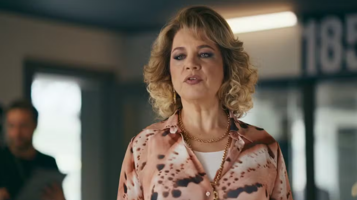 Pilar planeja matar Adriana